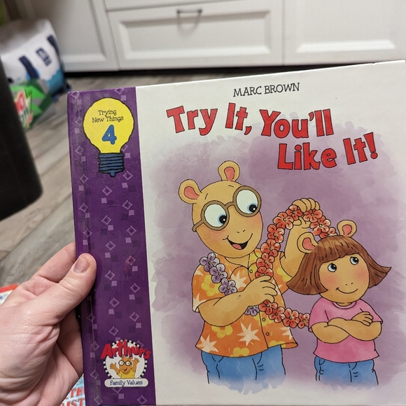 Arthur childrens books set - Picture 5 of 7